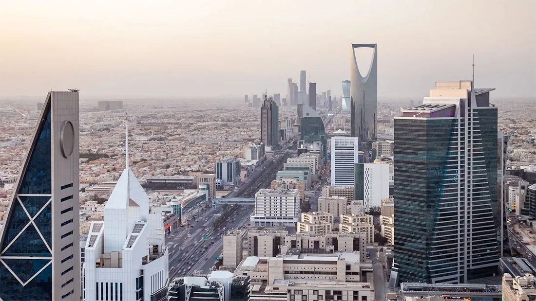 السماح لغير السعوديين بالاستثمار في شركات عقارات بمكة والمدينة