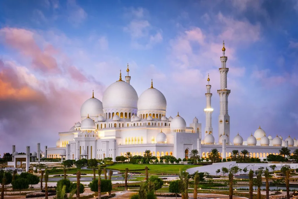 قائمة بأكبر 10 مساجد من حيث المساحة - صورة 9