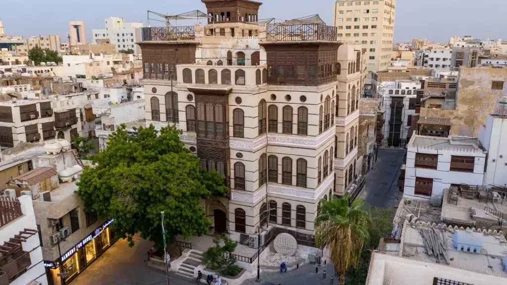 جولة نستمتع بها لاستكشاف معالم جدة السياحية - صورة 4