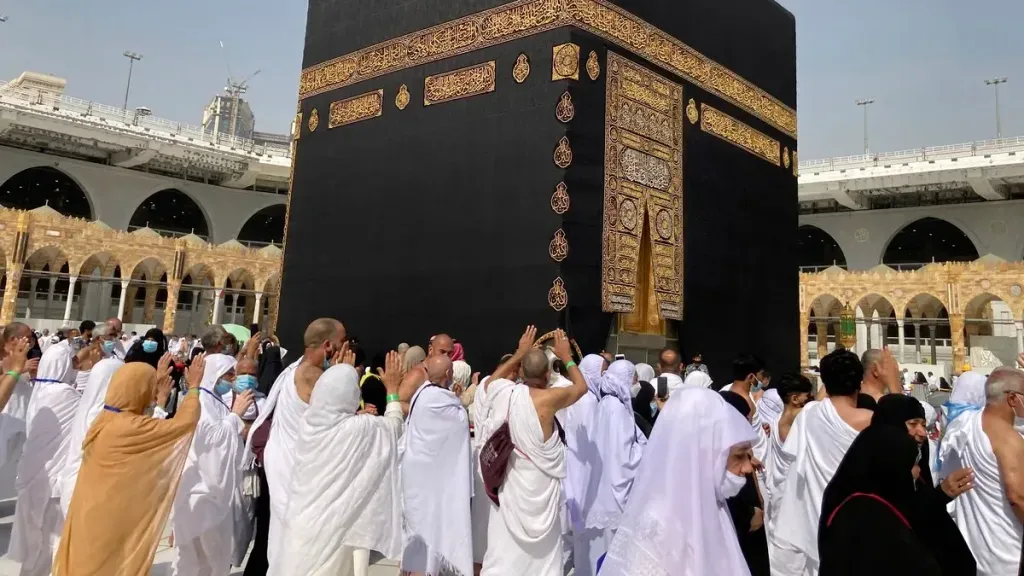 العمرة في رمضان 2024: دليلك الشامل للاستعداد لرحلتك الروحانية - صورة 3
