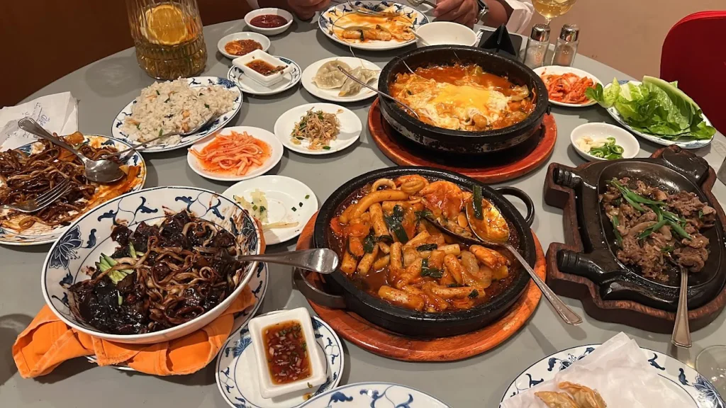 أفضل 7 مطاعم لتناول ألذ طعام كوري في الرياض - صورة 3