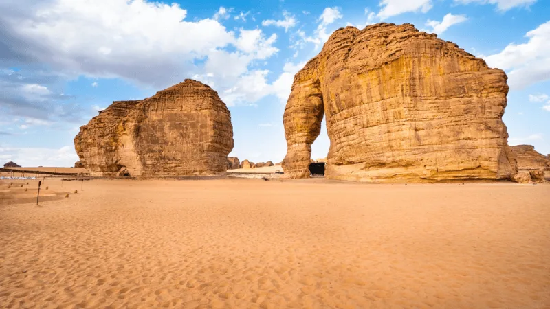 تعرف على أفضل الأماكن السياحة في العلا لا بد من زيارتها - صورة 2