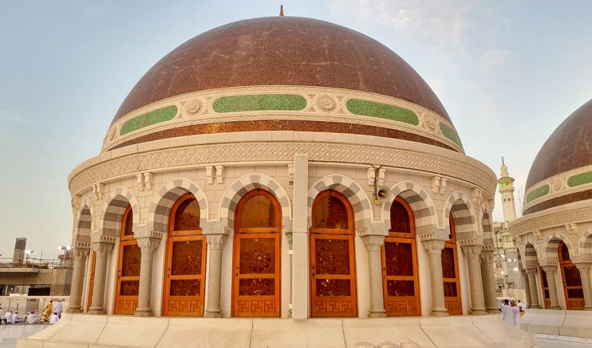 تعرف على 4 أشياء مفيدة في مكة أثناء العمرة
