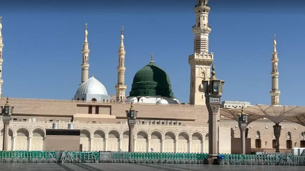 تعرف على أهم الأماكن الدينية للزيارة في المدينة المنورة أثناء العمرة