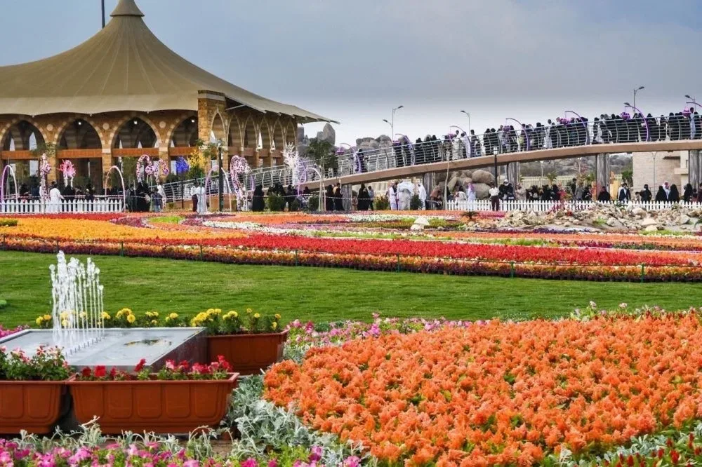 تفاصيل مهرجان الورد الطائفي 2024 وأهم فعالياته - صورة 2