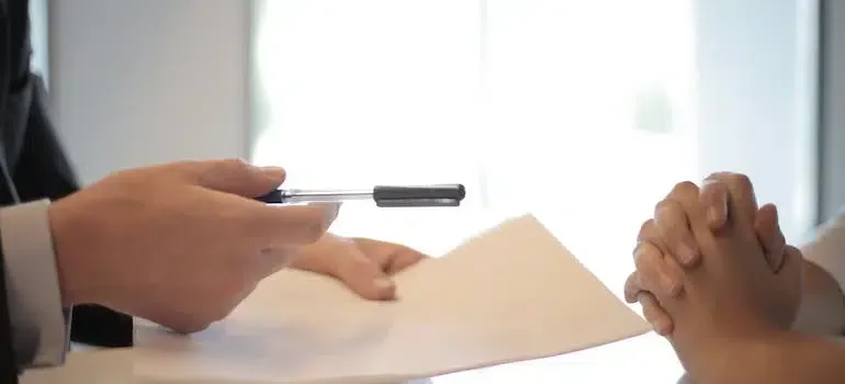 دليل شامل حول المعيشة في جدة: المميزات والعيوب والتكاليف