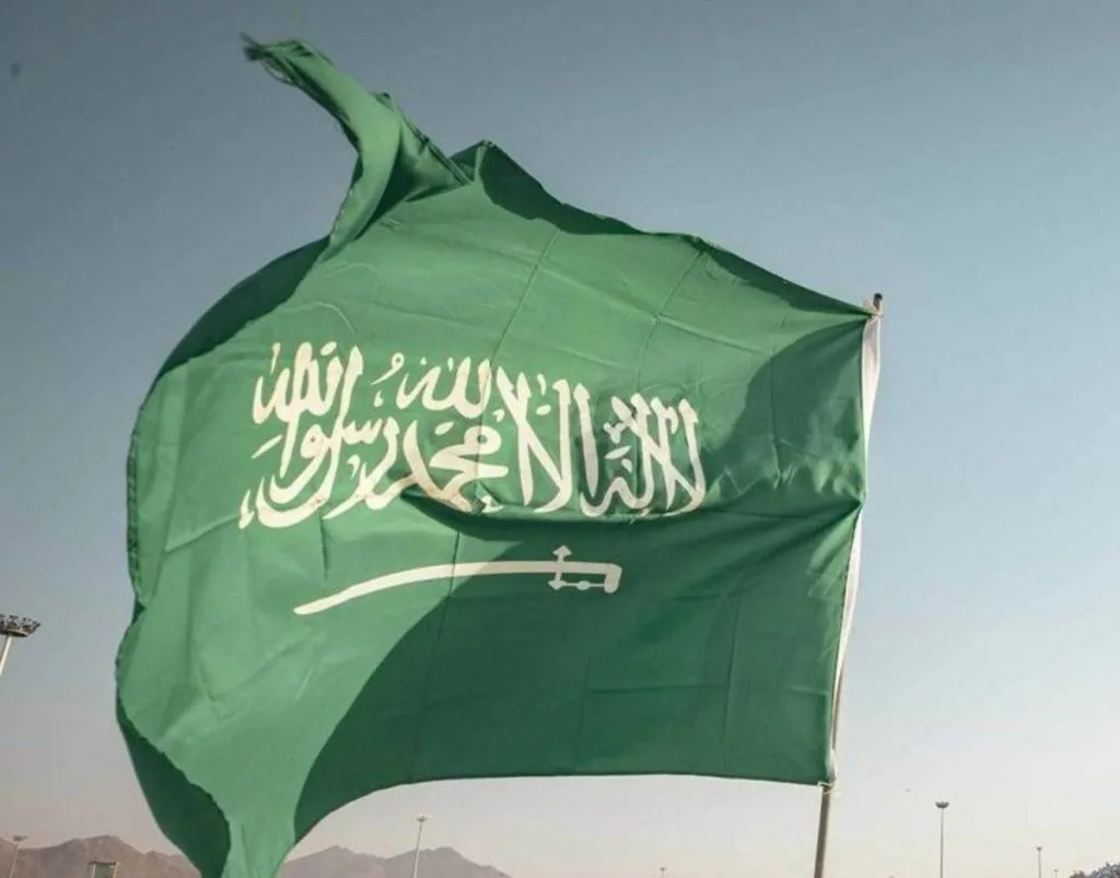 السعودية تنضم لدول أخرى وتدعو مواطنيها لمغادرة لبنان فوراً - صورة 2
