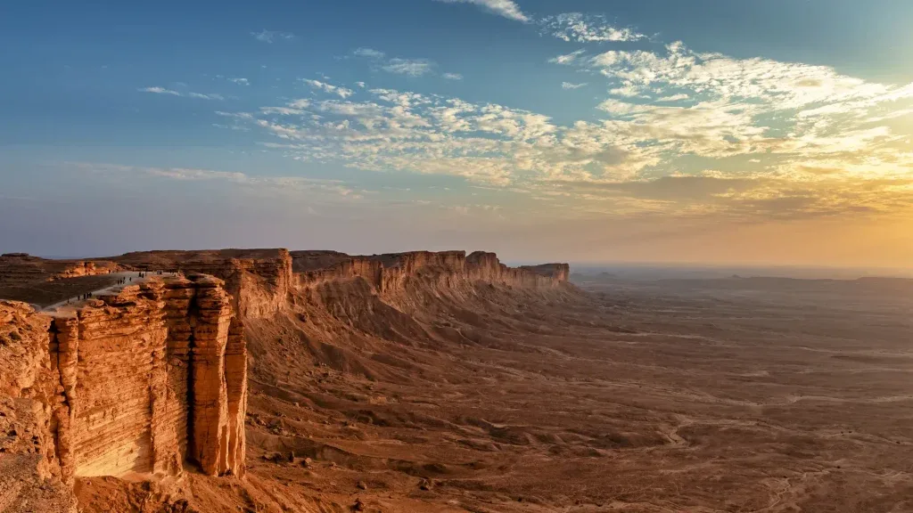 أفضل خمس أماكن لمشاهدة غروب الشمس في السعودية