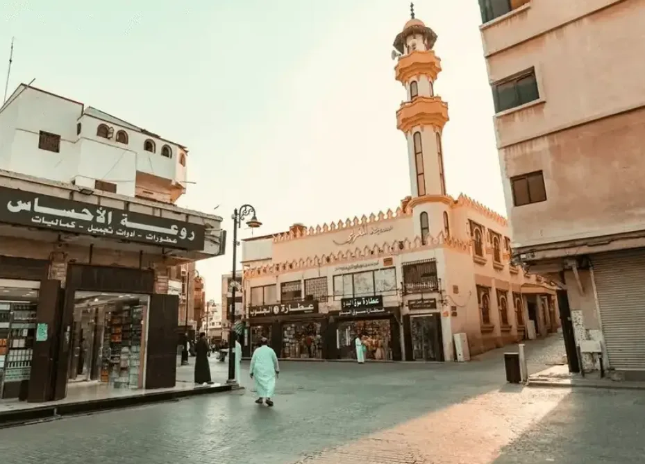 أفضل 5 أسواق في جدة: تجربة تسوق مميزة تجمع بين التاريخ والعصرية - صورة 2