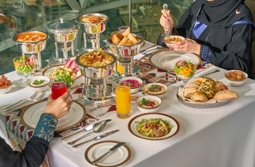 تجربة إفطار فاخرة في الرياض خلال رمضان 2025 - صورة 2
