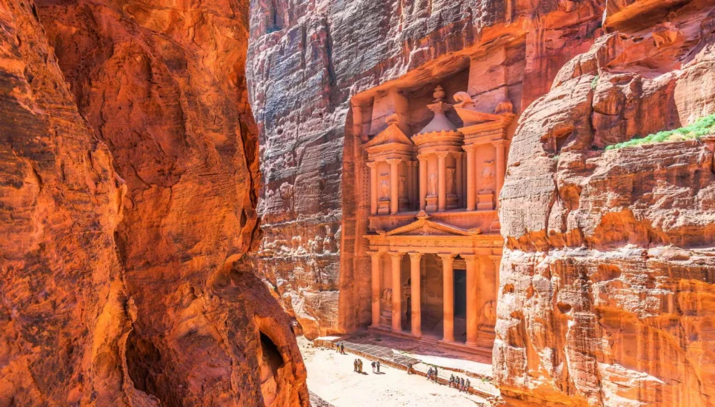 أفضل مكان للسفر لمدة أسبوع بدون فيزا للسعوديين في 2025