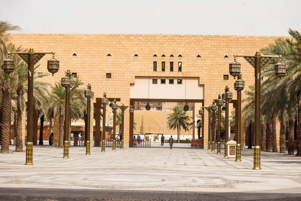 أبرز 5 أشياء تسويها في الرياض (لا تفوتك)