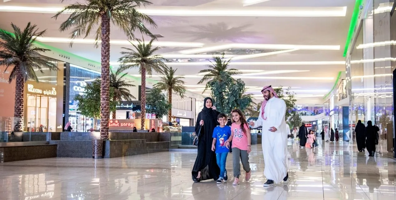 أكبر 5 مولات في الرياض 2026