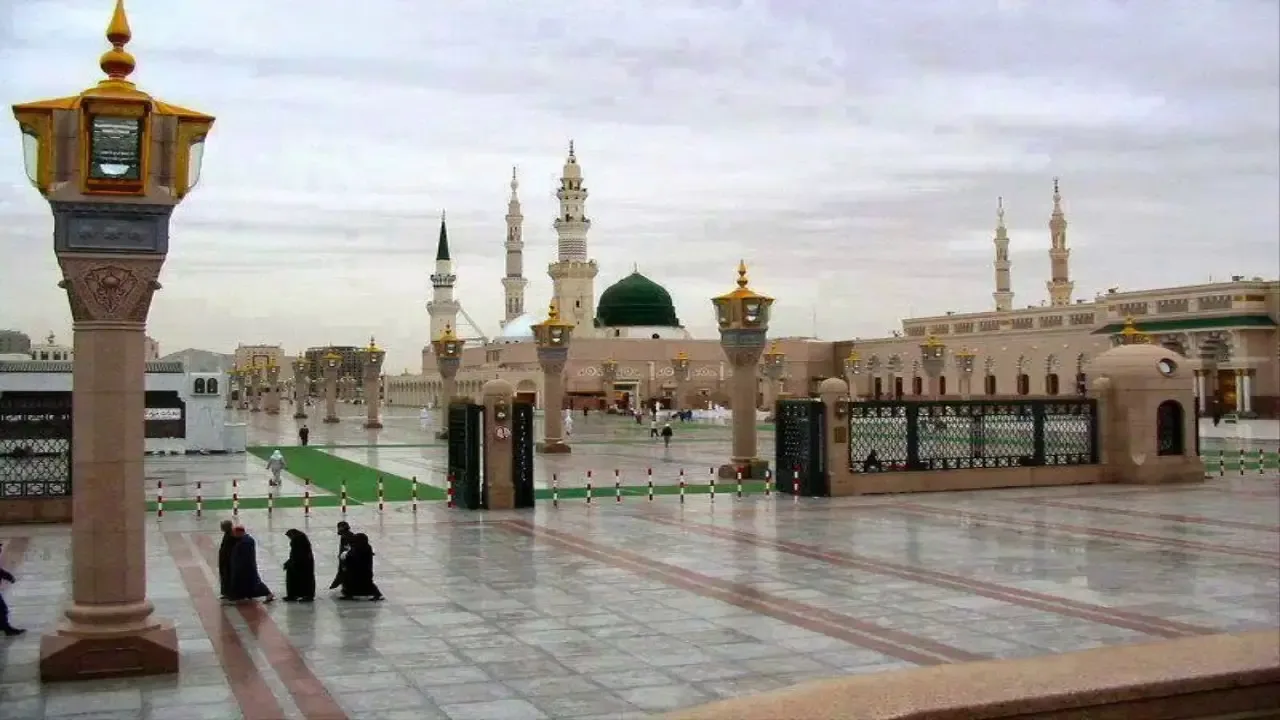 ماذا أقول إذا دخلت الروضة الشريفة؟