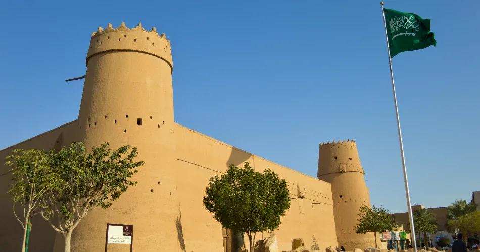 5 أماكن بالرياض يجب إقامتها إلى قائمة أمنياتك