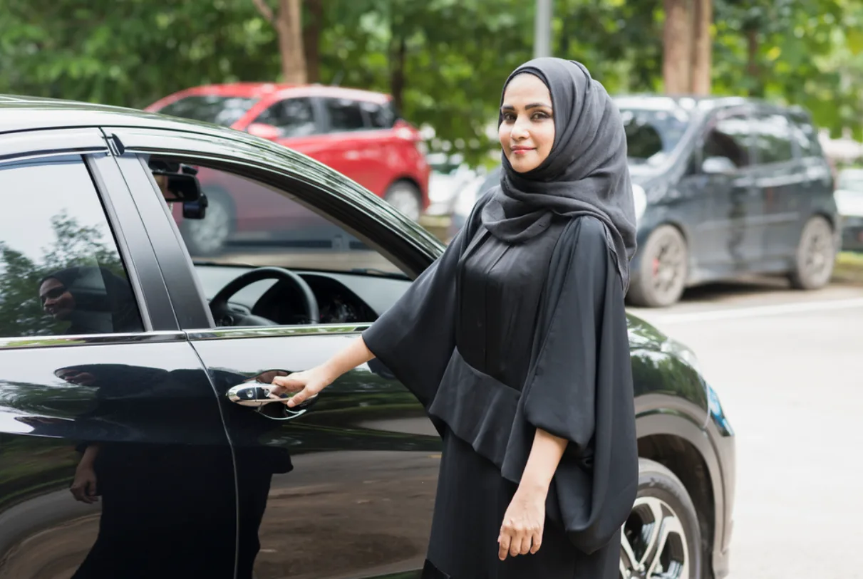 أهم 10 إنجازات تاريخية غيرت المشهد الاجتماعي والسياسي للمرأة السعودية