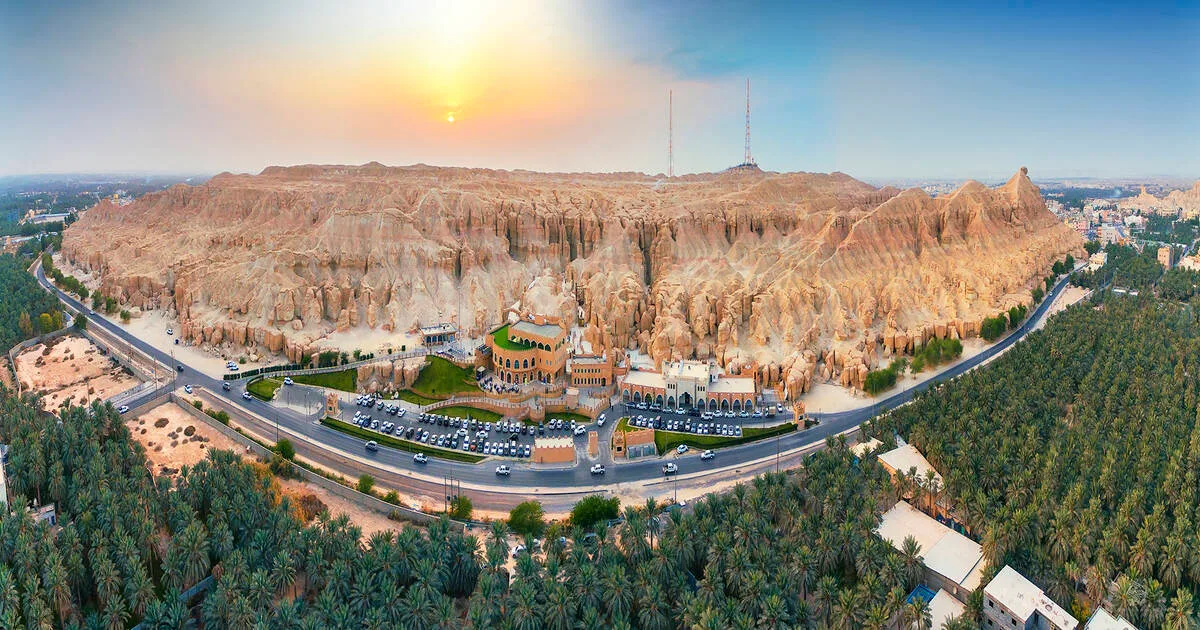 أفضل مطاعم في الأحساء لعام 2025 لإفطار رمضاني فاخر