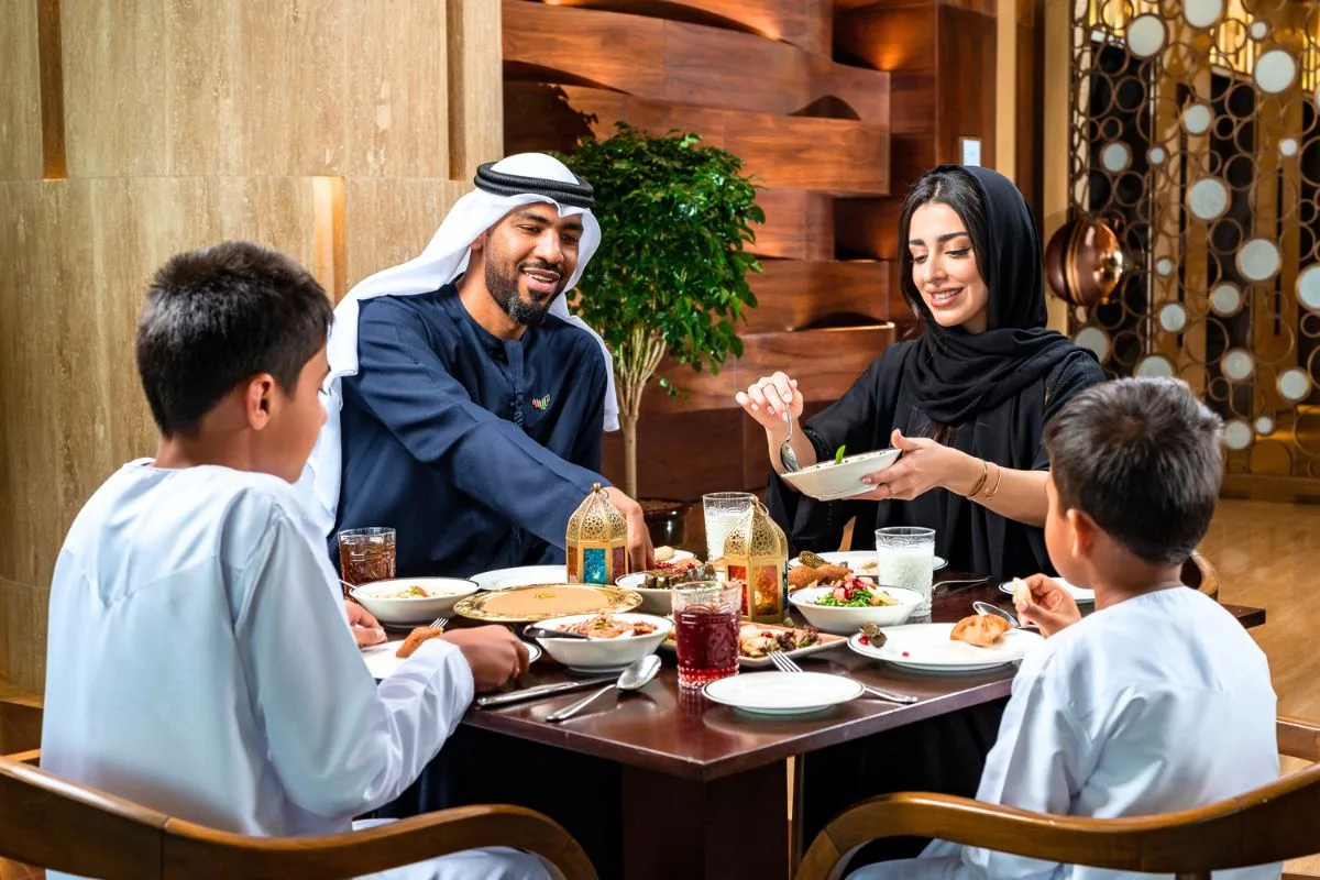 أشهى الأطباق الرمضانية السعودية: نكهات أصيلة تجمع العائلة