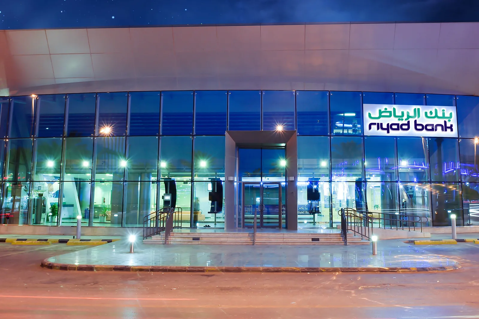 استقالة الرئيس التنفيذي لـ “بنك الرياض”