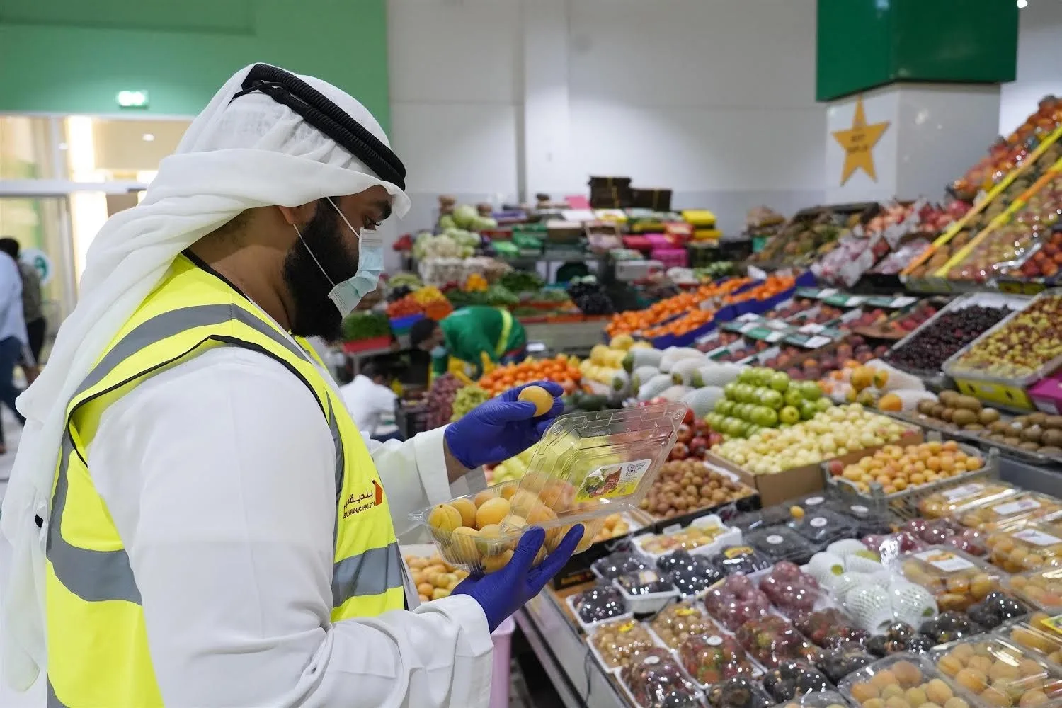 شروط فتح محل تجاري داخل السعودية