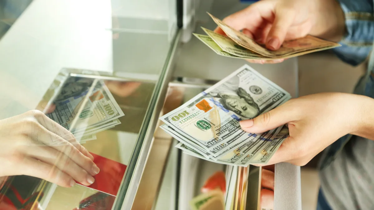 أفضل 5 محلات الصرافة في الرياض ننصح بها